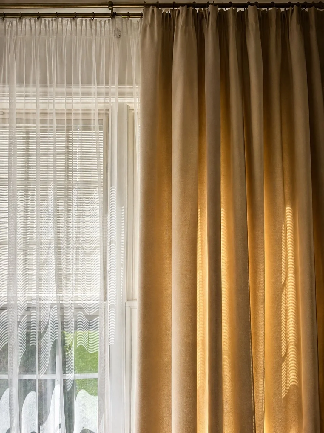 designer-light-filtering-custom-drapes-newtown-square-pa.jpg