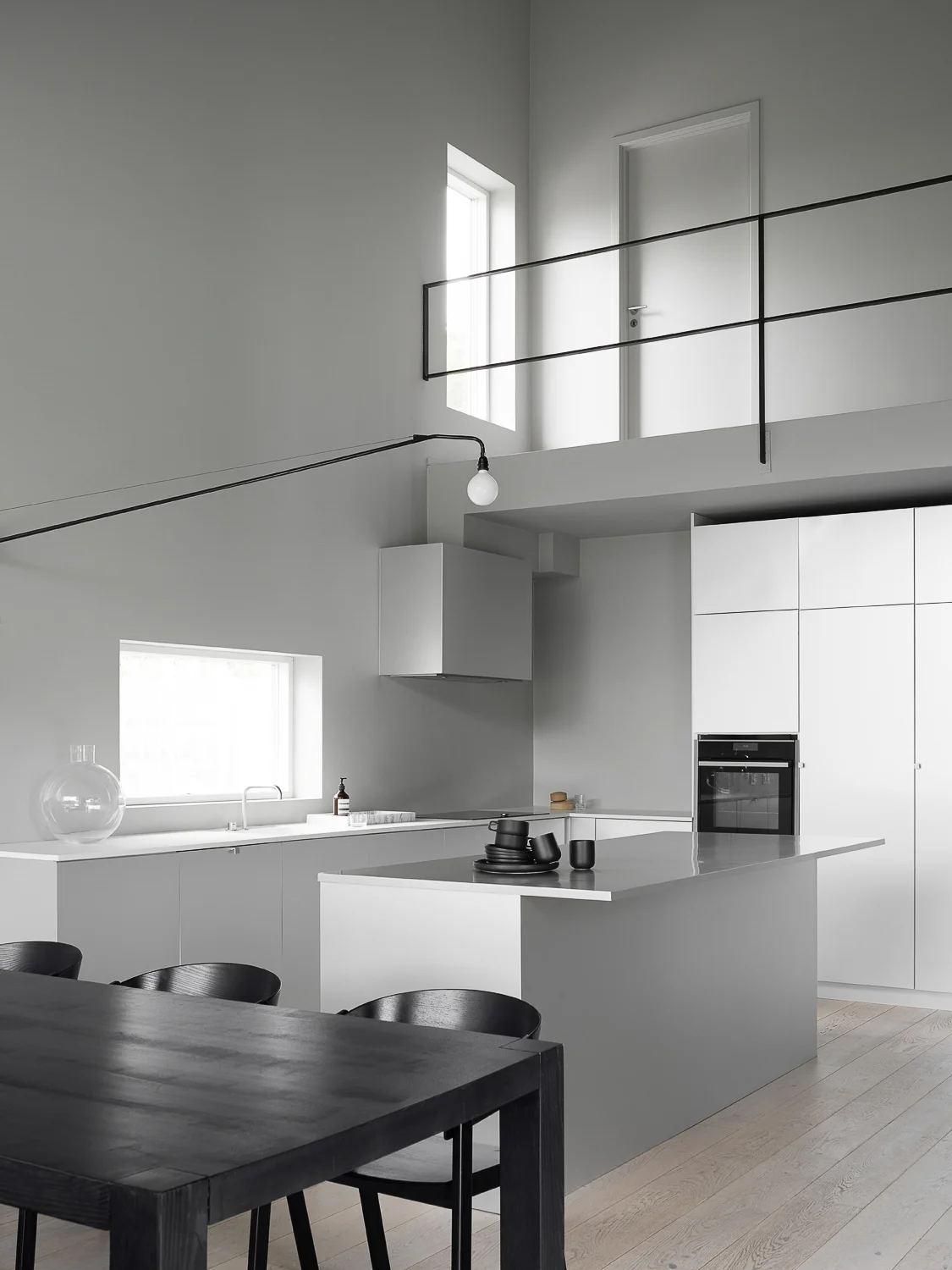 Monochrome Home // Private Residence of Designer Anna Leena Leino