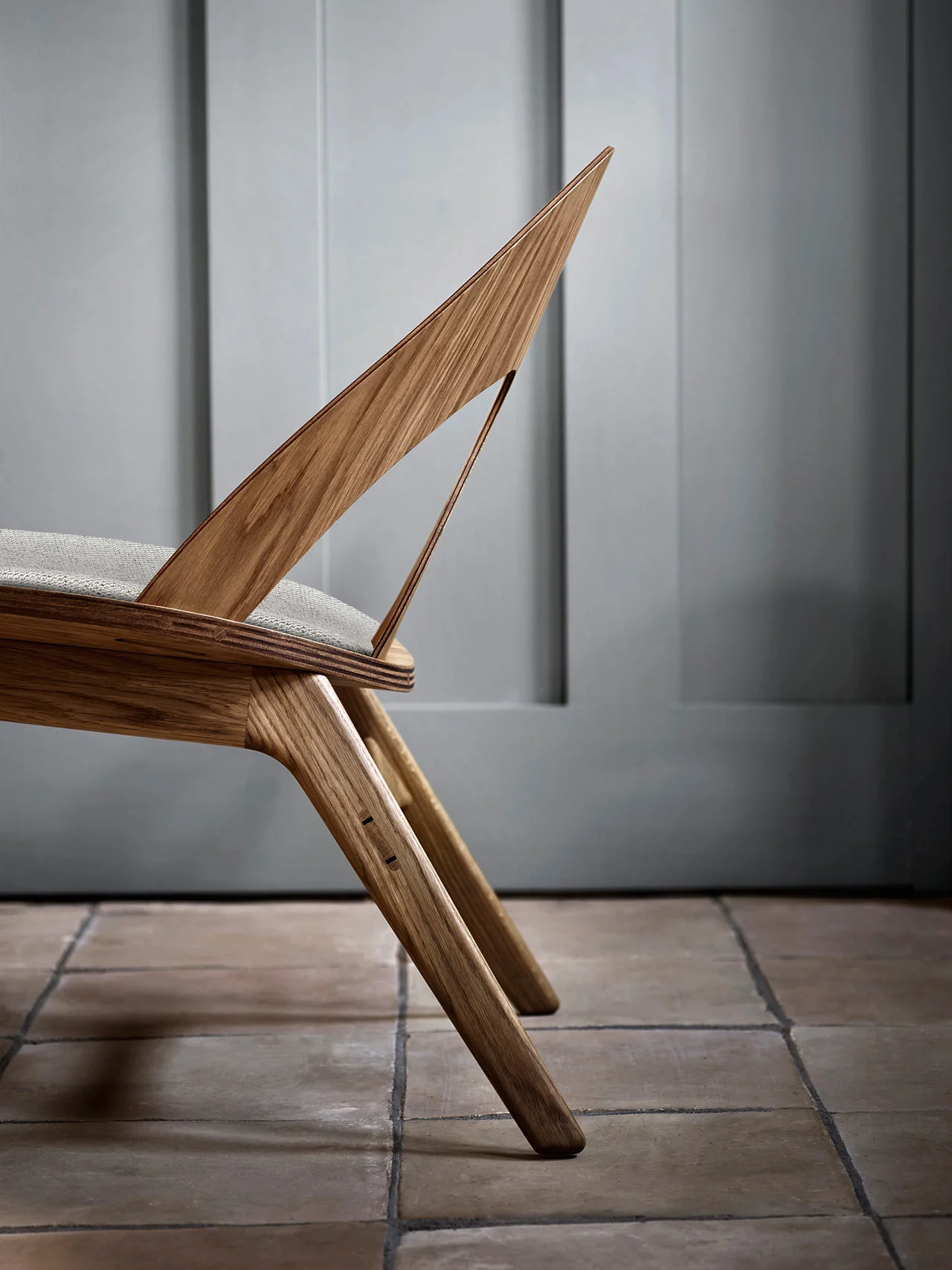 Contour-chair-Mogensen-Carl-Hansen-11.jpg