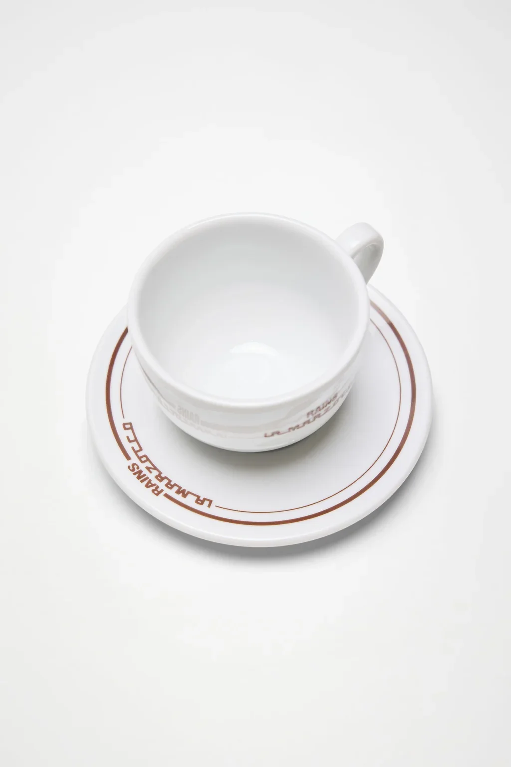 121425_white_aw26_pack_3.webp