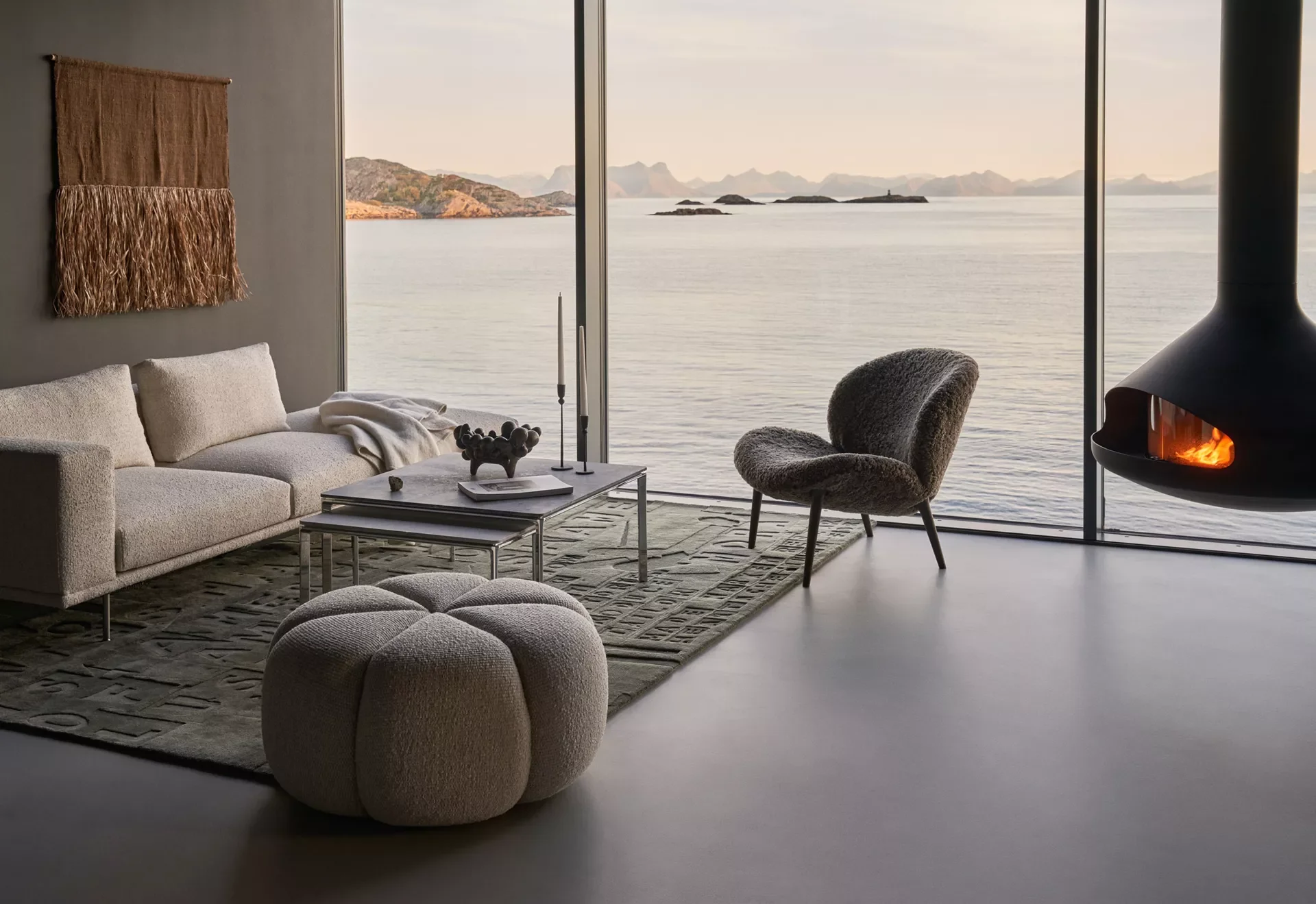 vipp-lofoten-guesthouse-inside-17.webp