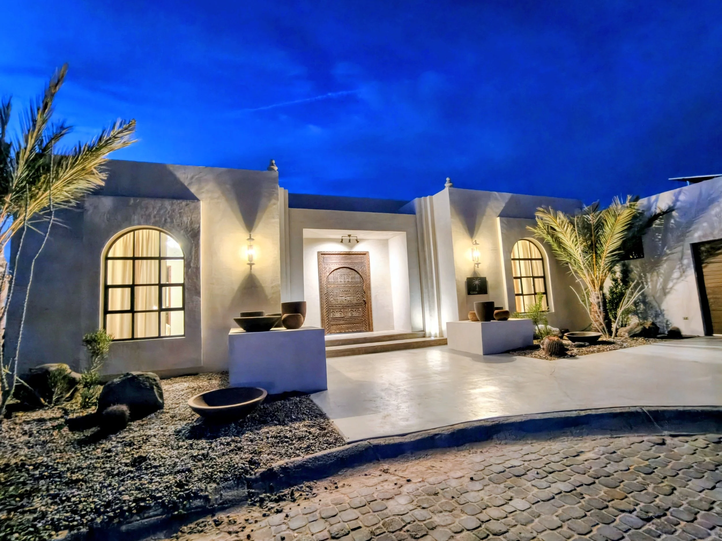 CASA KALIQ LAGUNA SHORES