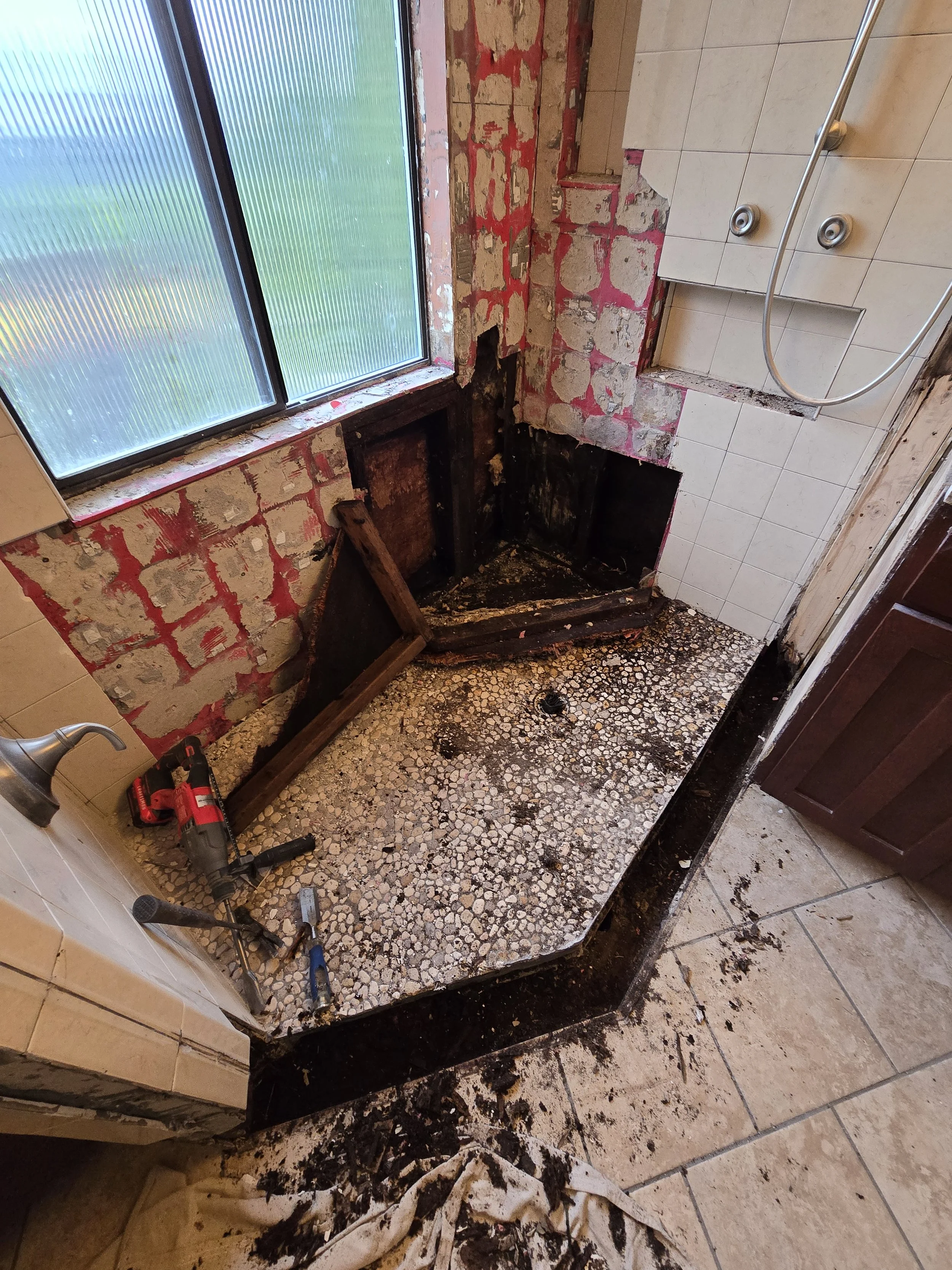Sperte Shower 4.jpg