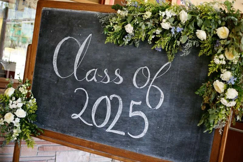 CC-Grad-2025-062R.jpg