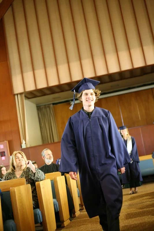 CC-Grad-2025-094R.jpg