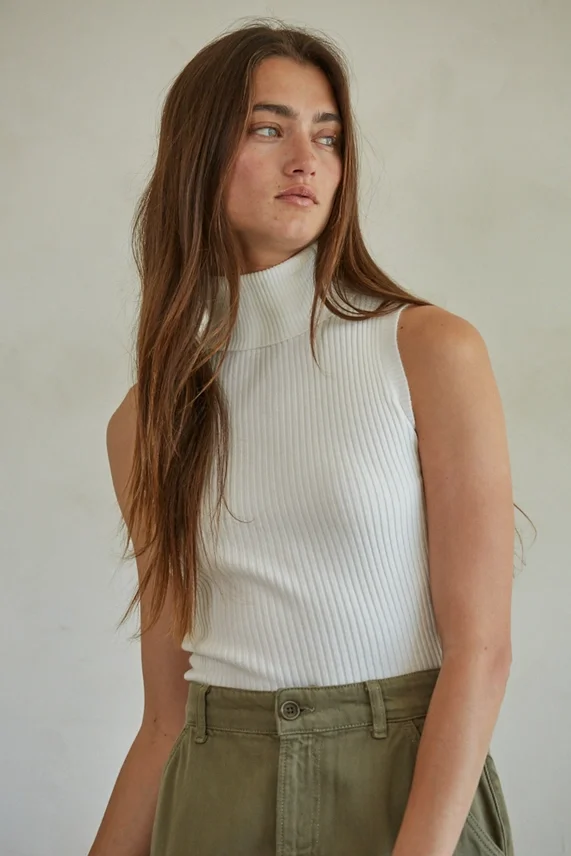 Débardeur à col roulé en tricot