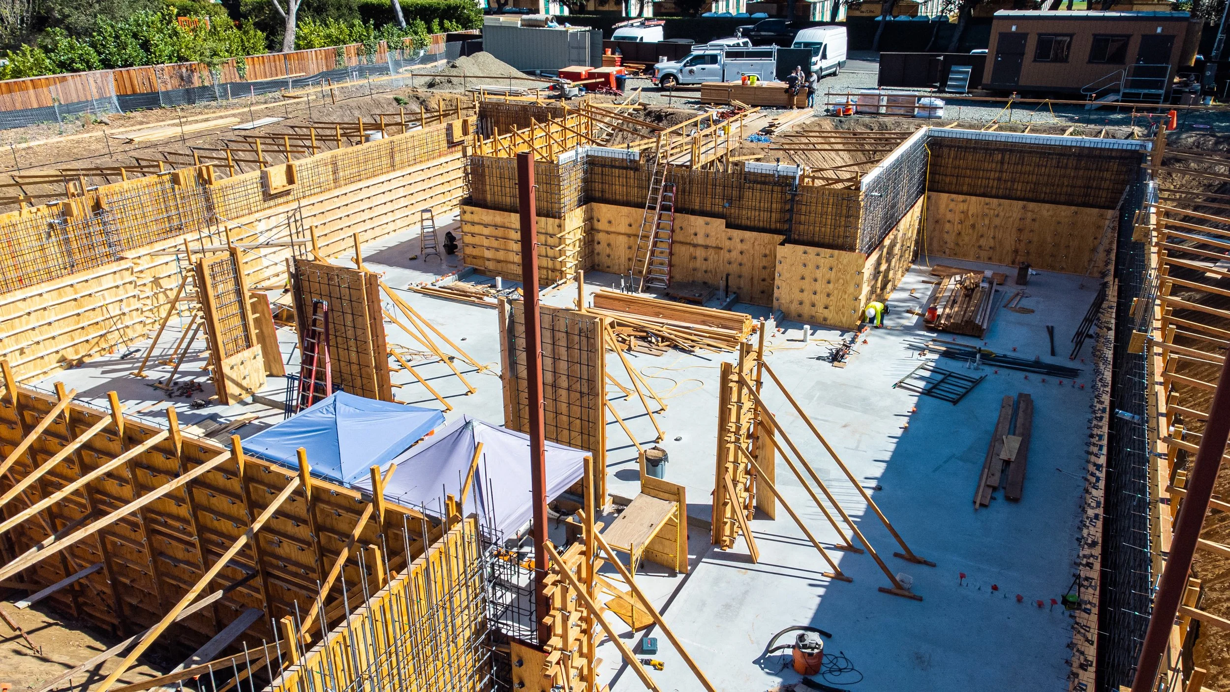 Construction site, wood framing, foundation walls, strucural walls, basement walls