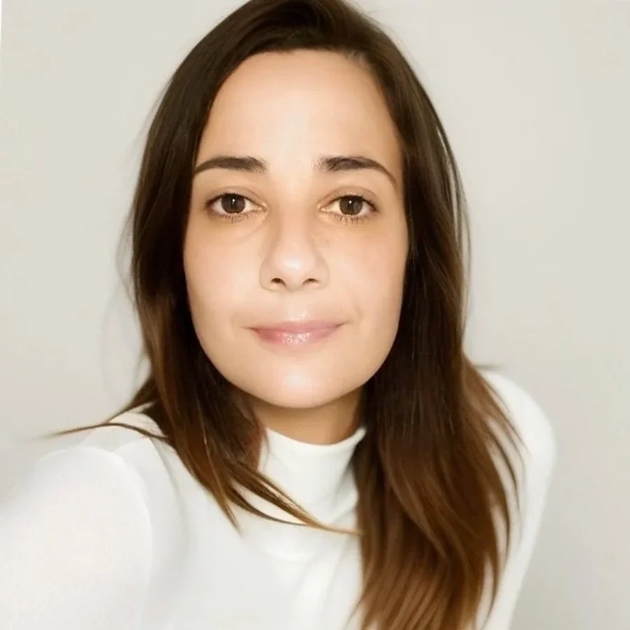Michele Avissar-Whiting headshot