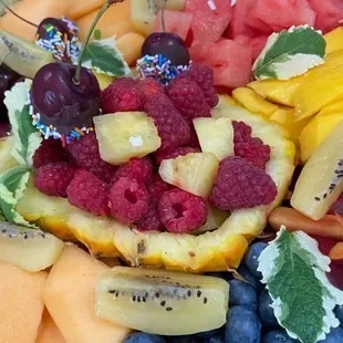Seasonal Fruit Tray