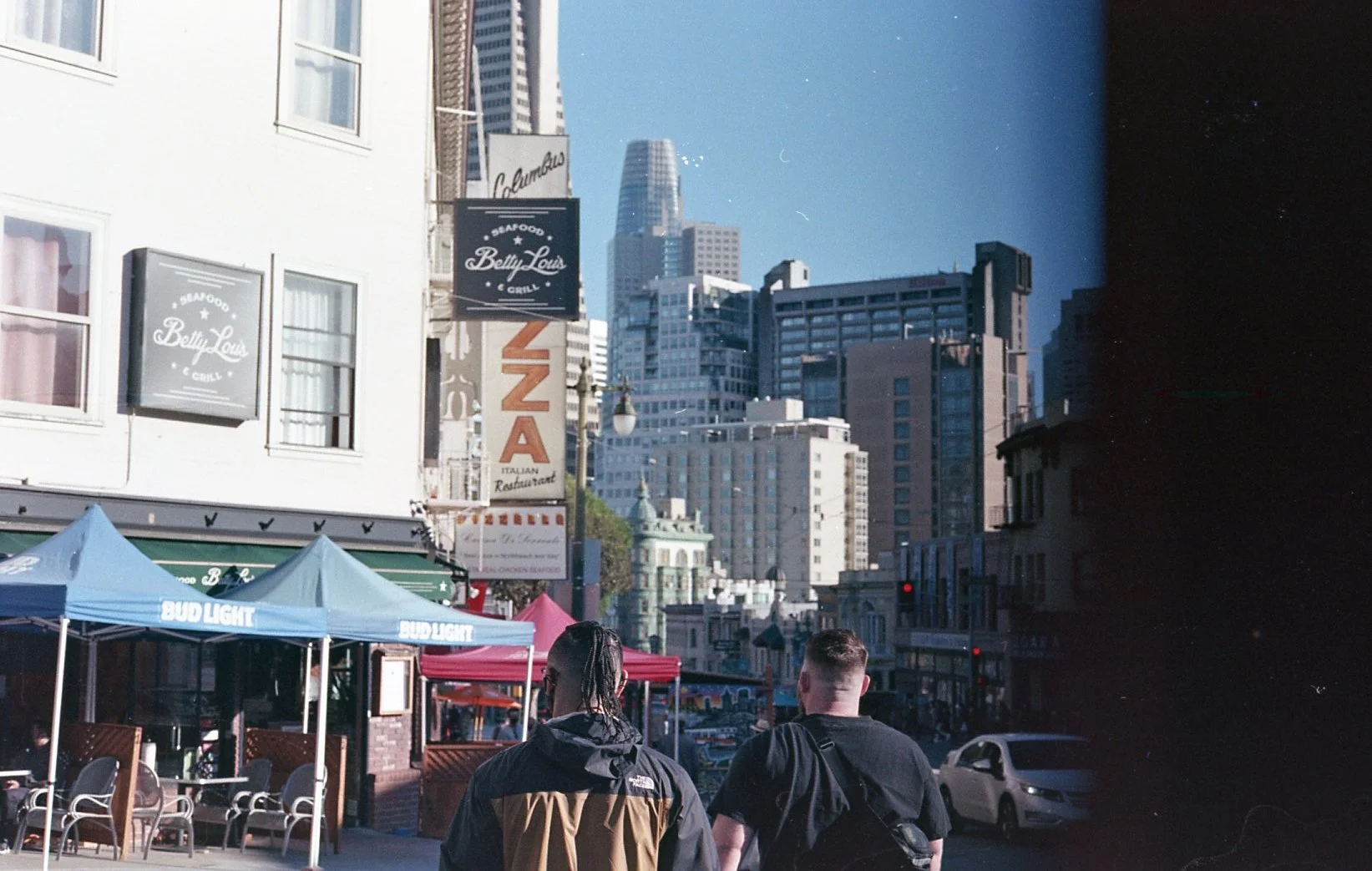 img044.jpg