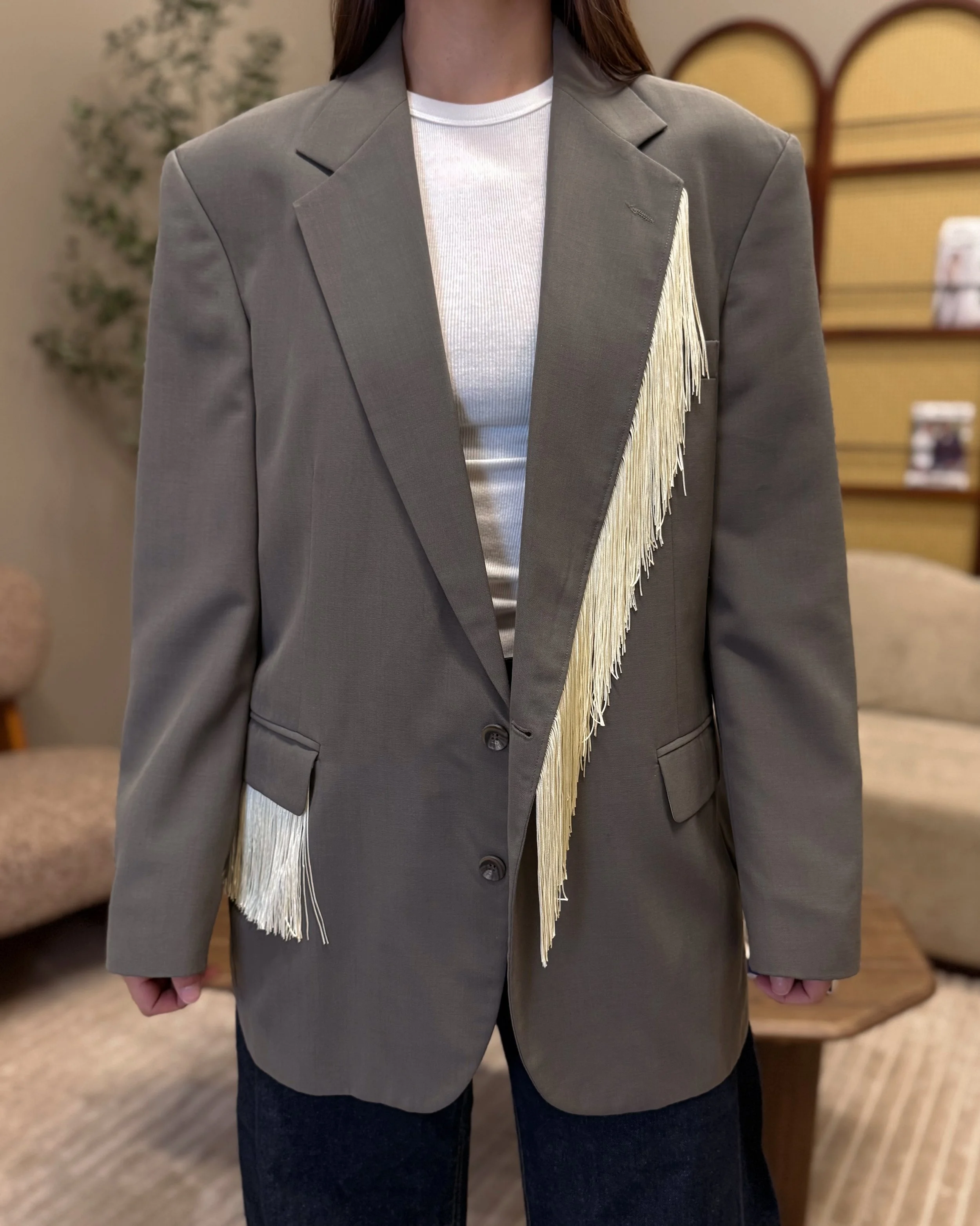 Re-Sourced No. 09 – The Fringe Blazer
