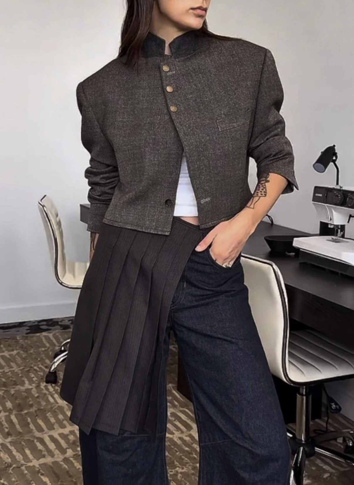 Re-Sourced No. 05 - The Collarless Blazer