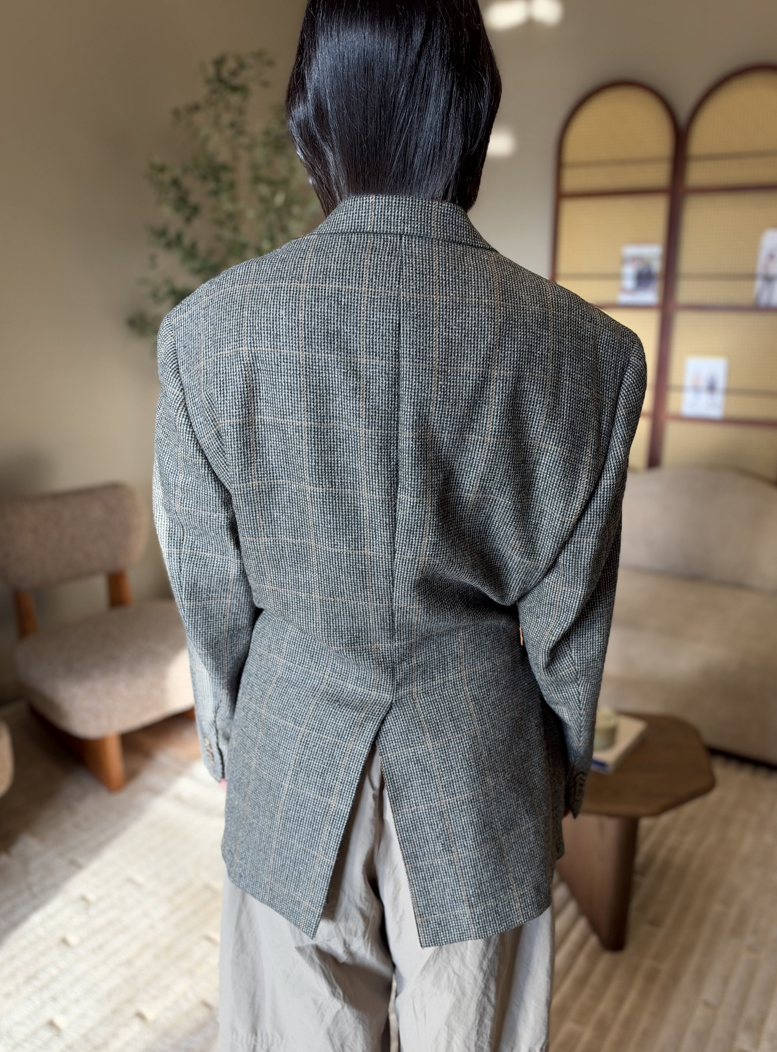 timmy hilfiger back.jpeg