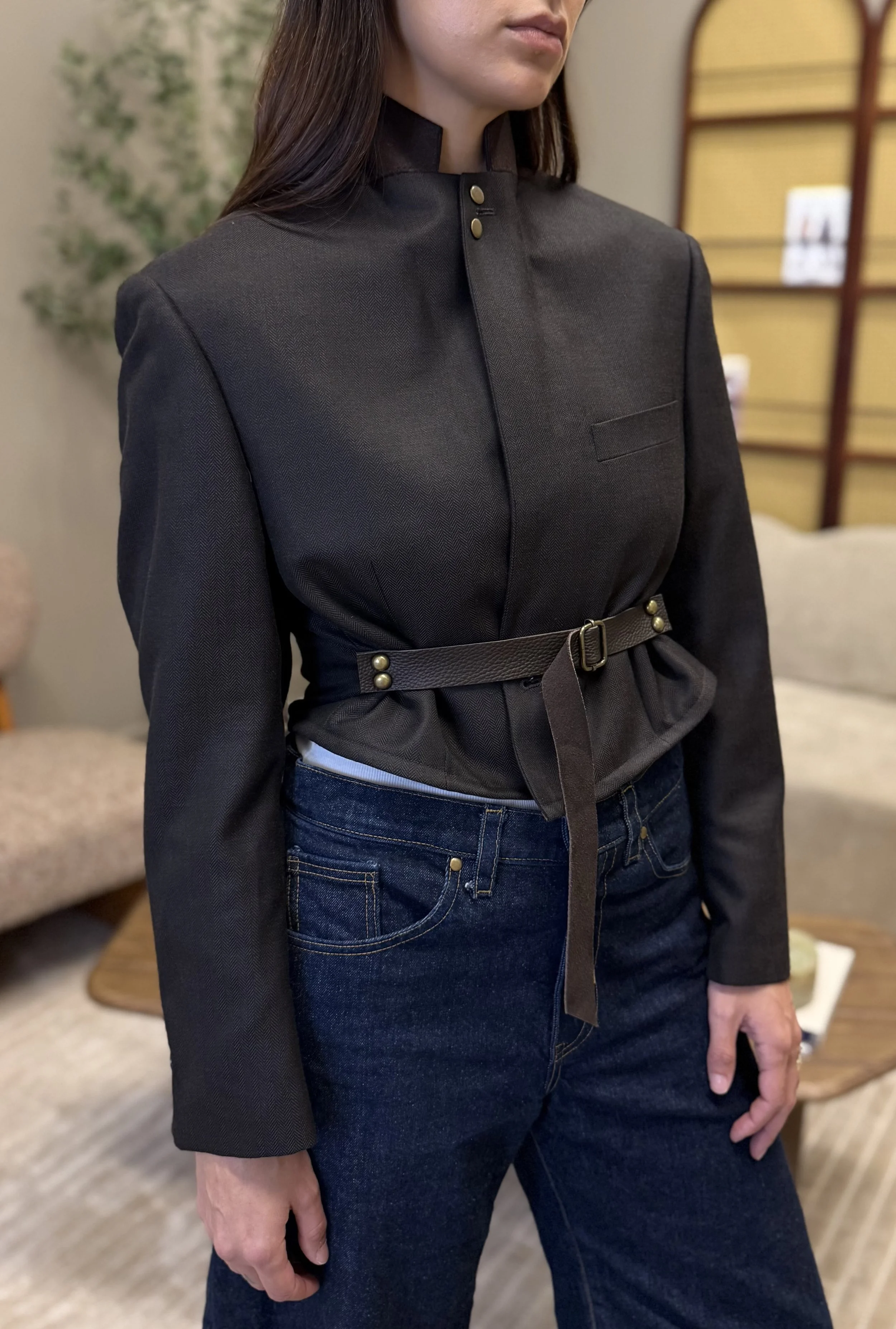 brown leather waist side.jpeg