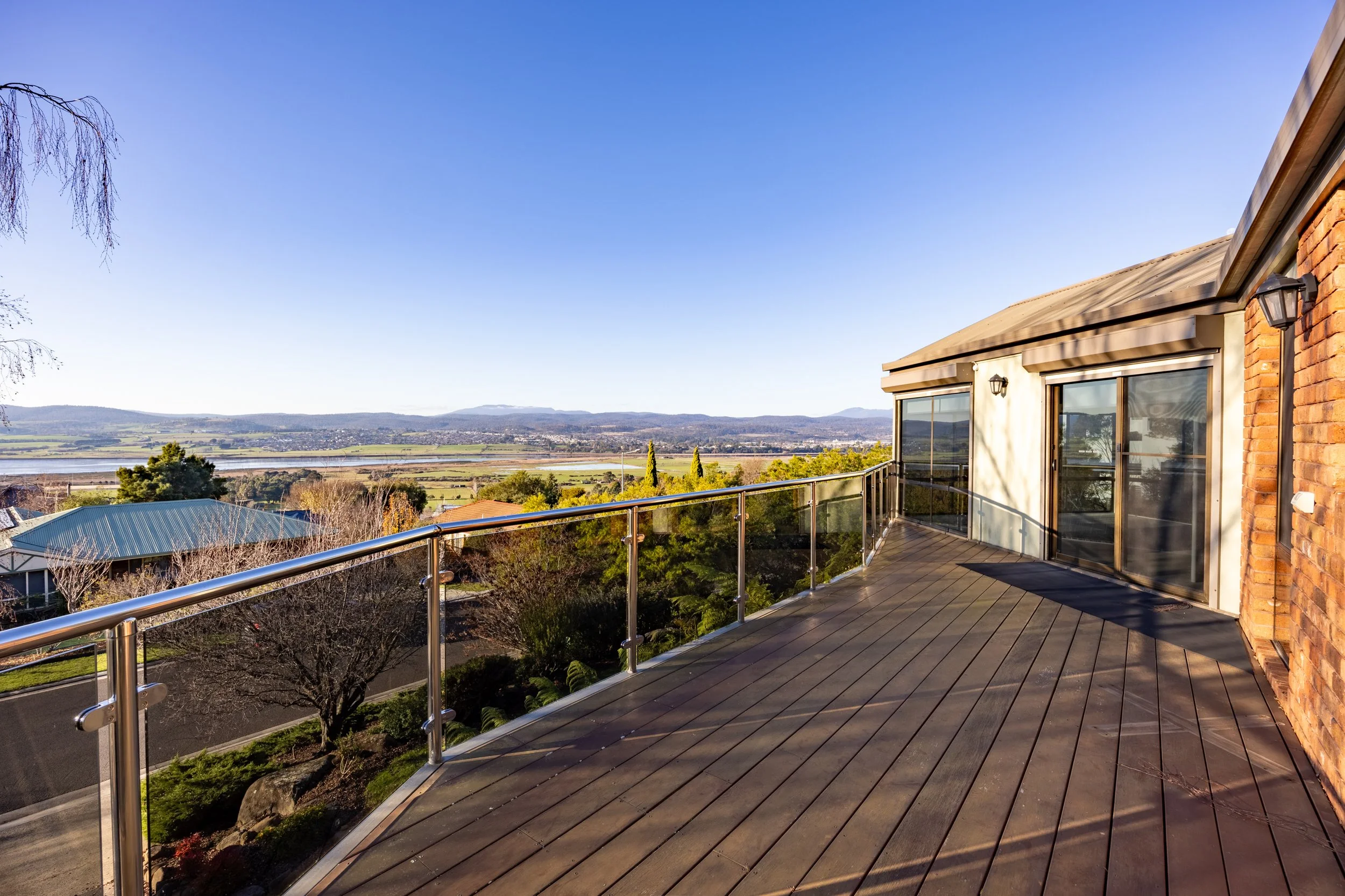 33 Alison Avenue Riverside -Joy &amp; Williamson