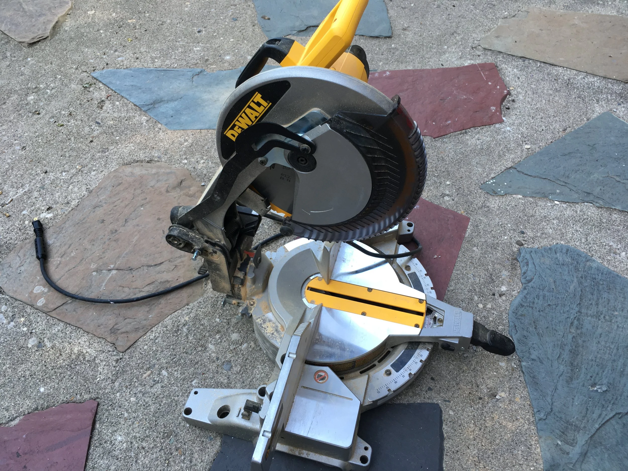 12 must have renovation tools - DIY to house flipping