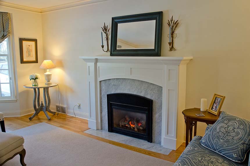 Jacobson_Edina_Fireplace_01.jpg