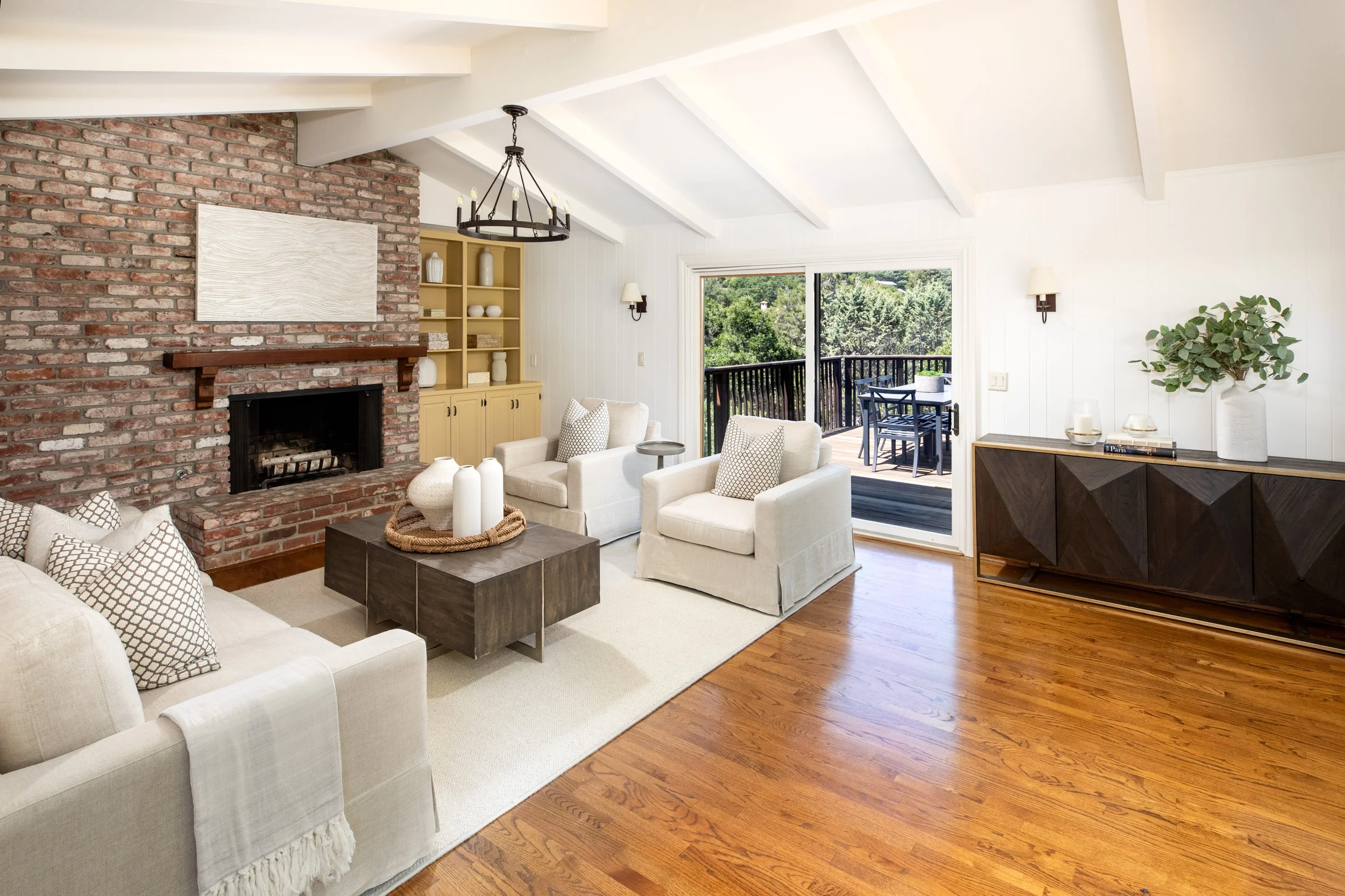 9-Robleda_Matt_Anello-1359-MLS.jpg