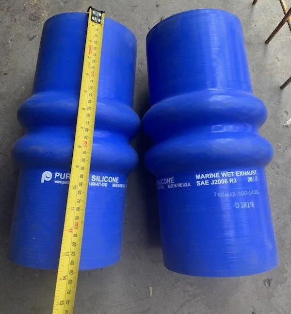 Marine-grade silicone hump hose manufactured to SAE J2006 standards for wet exhaust applications.