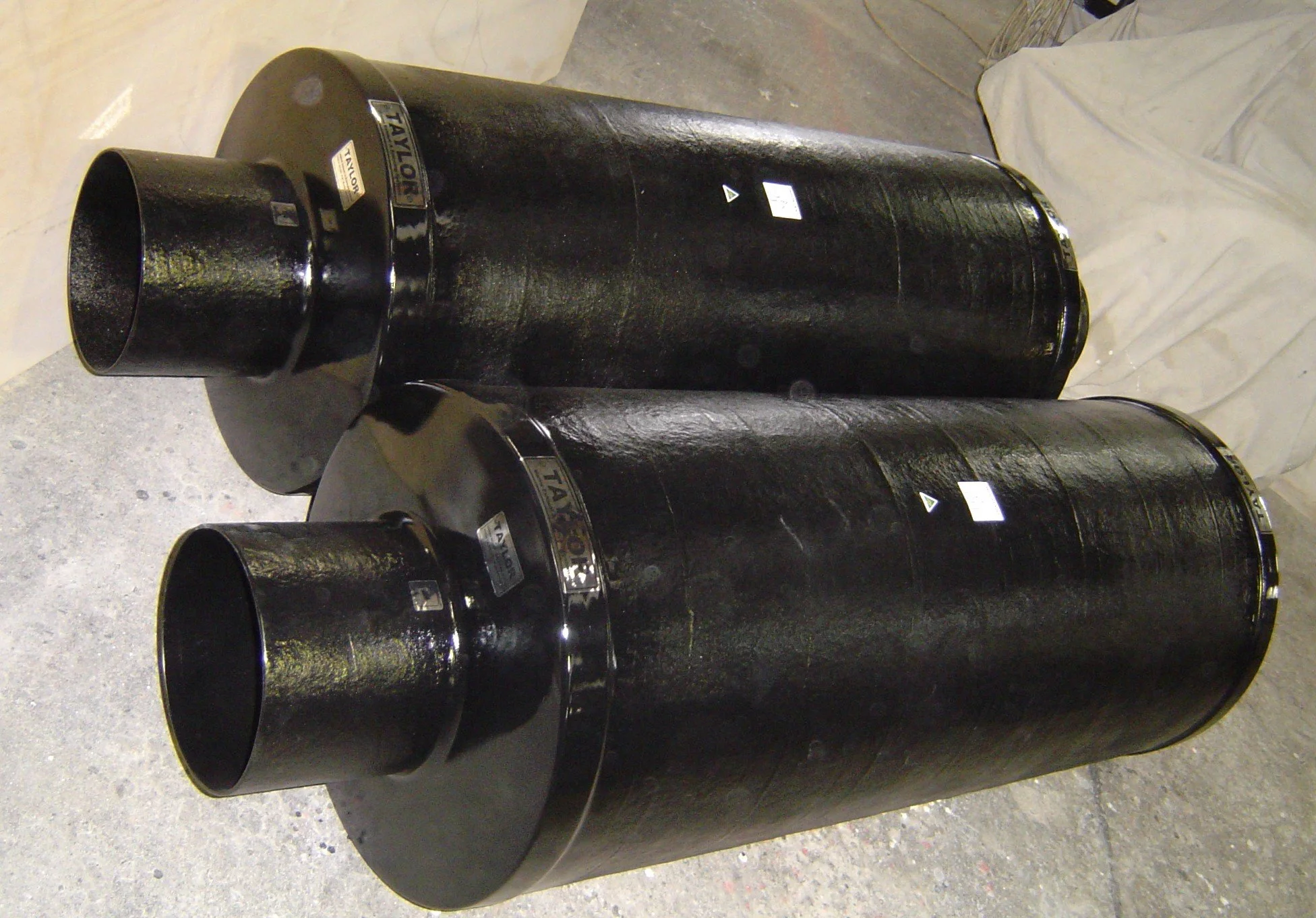 Custom composite inline silencers engineered for reliable marine performance.