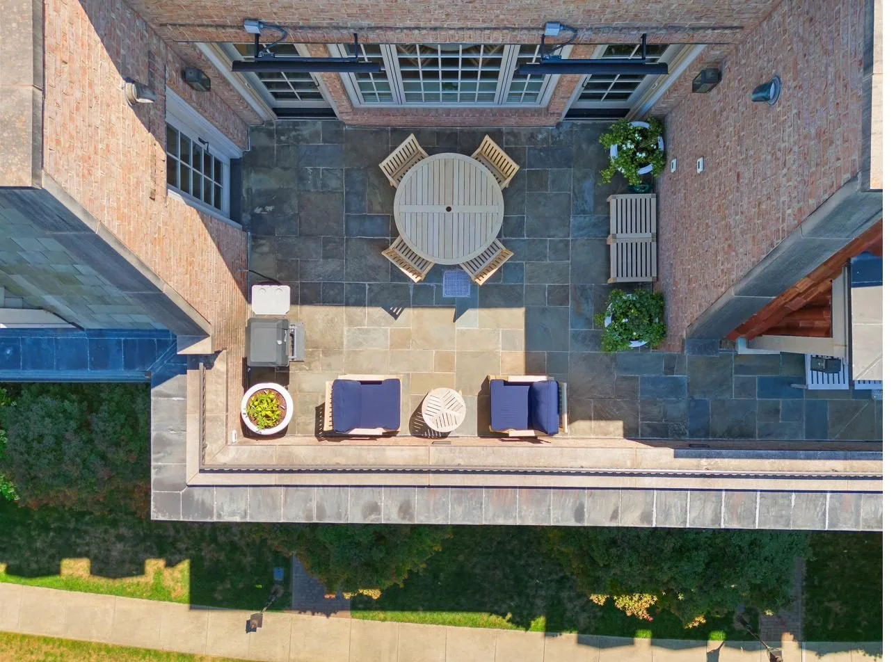 22_182-cherokee-terrace-aerial.jpg