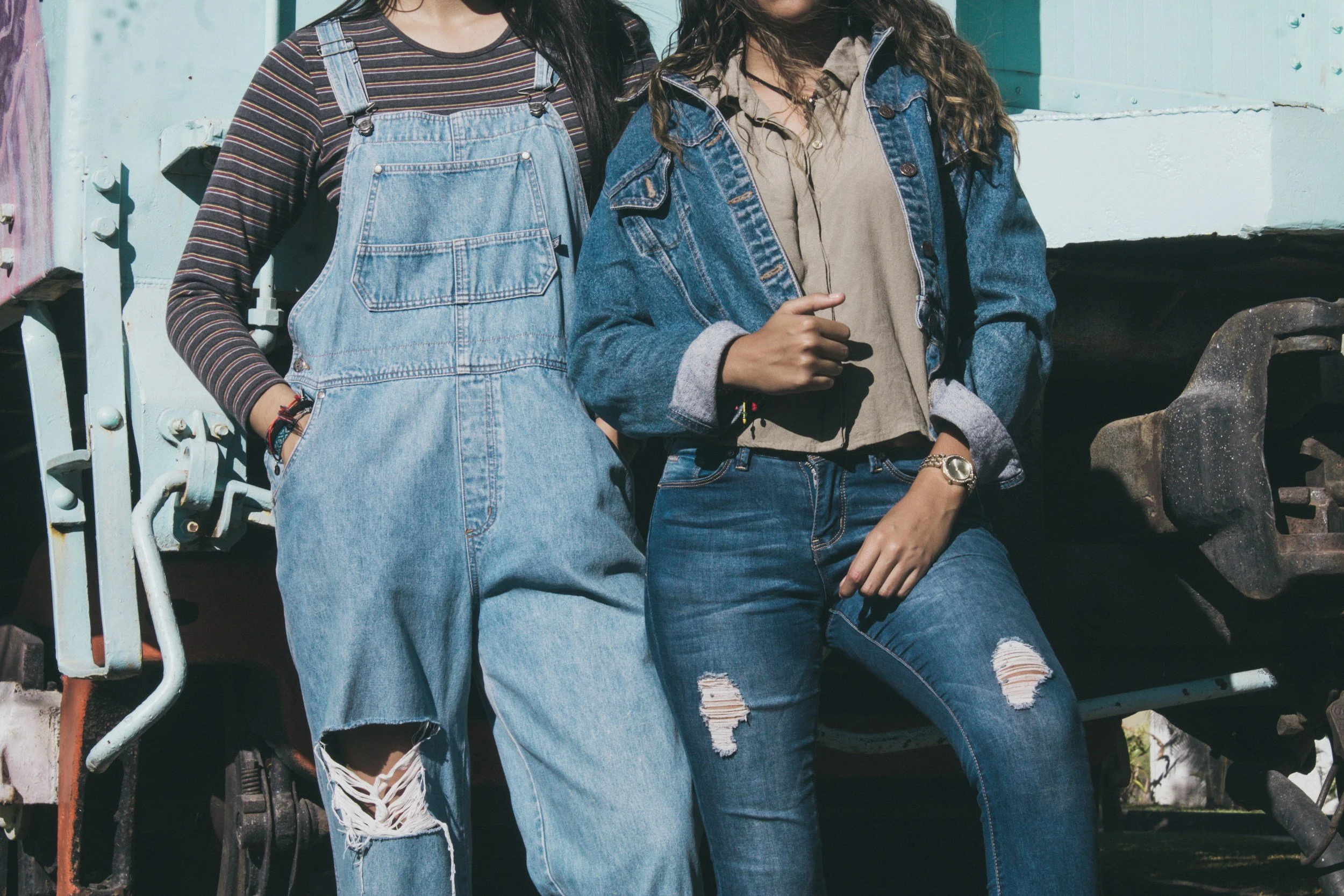 Smart-Casual Denim Essentials for the Working Mom!