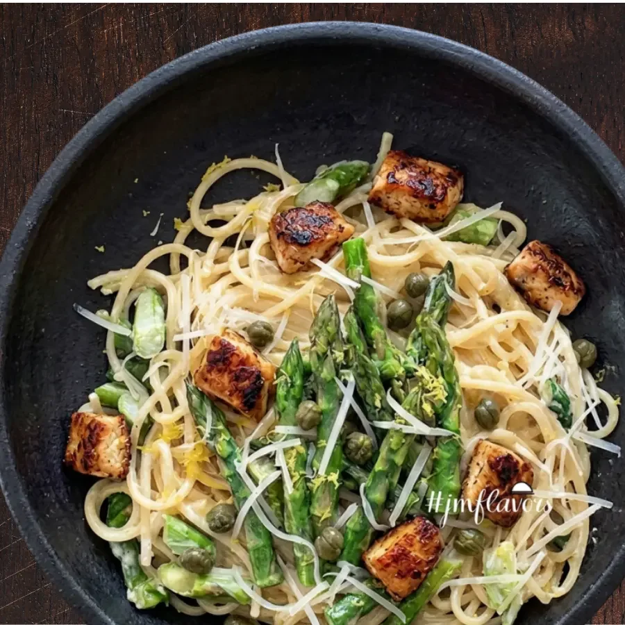 Lemony Asparagus Chicken Pasta
