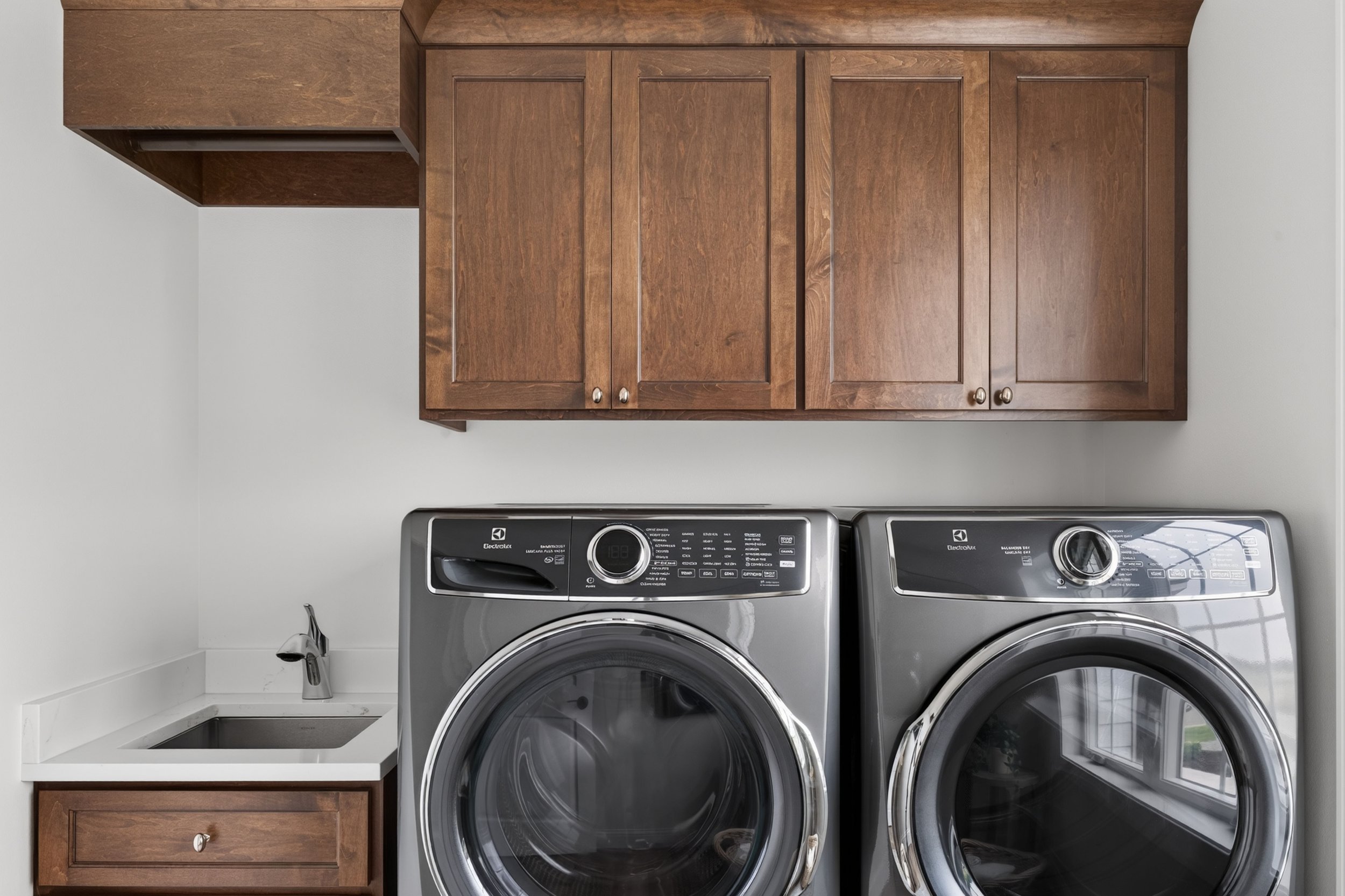 22-Laundry-Bill-Weber-Jr.jpg