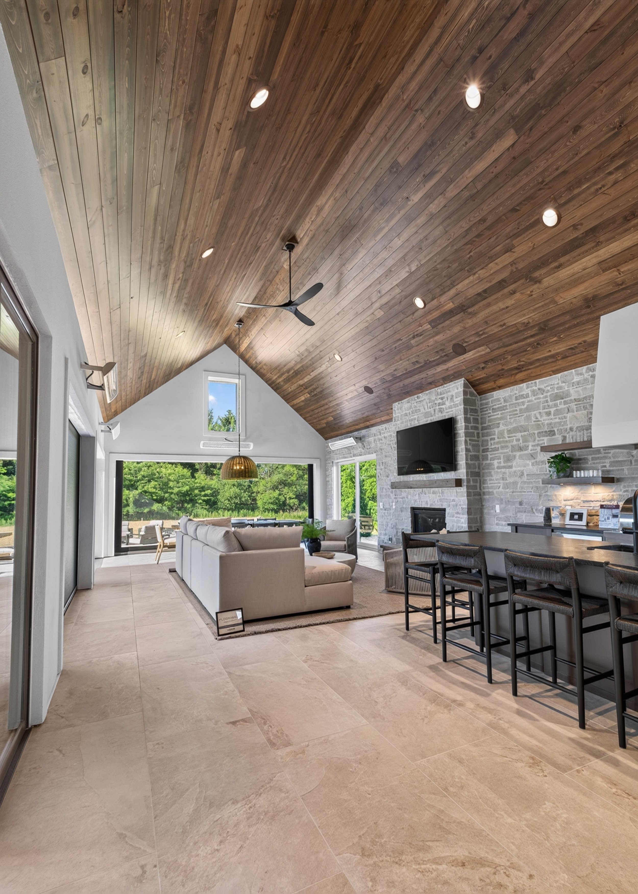 18 Hart DeNoble Builders 7703 Ox Trail Way.jpg