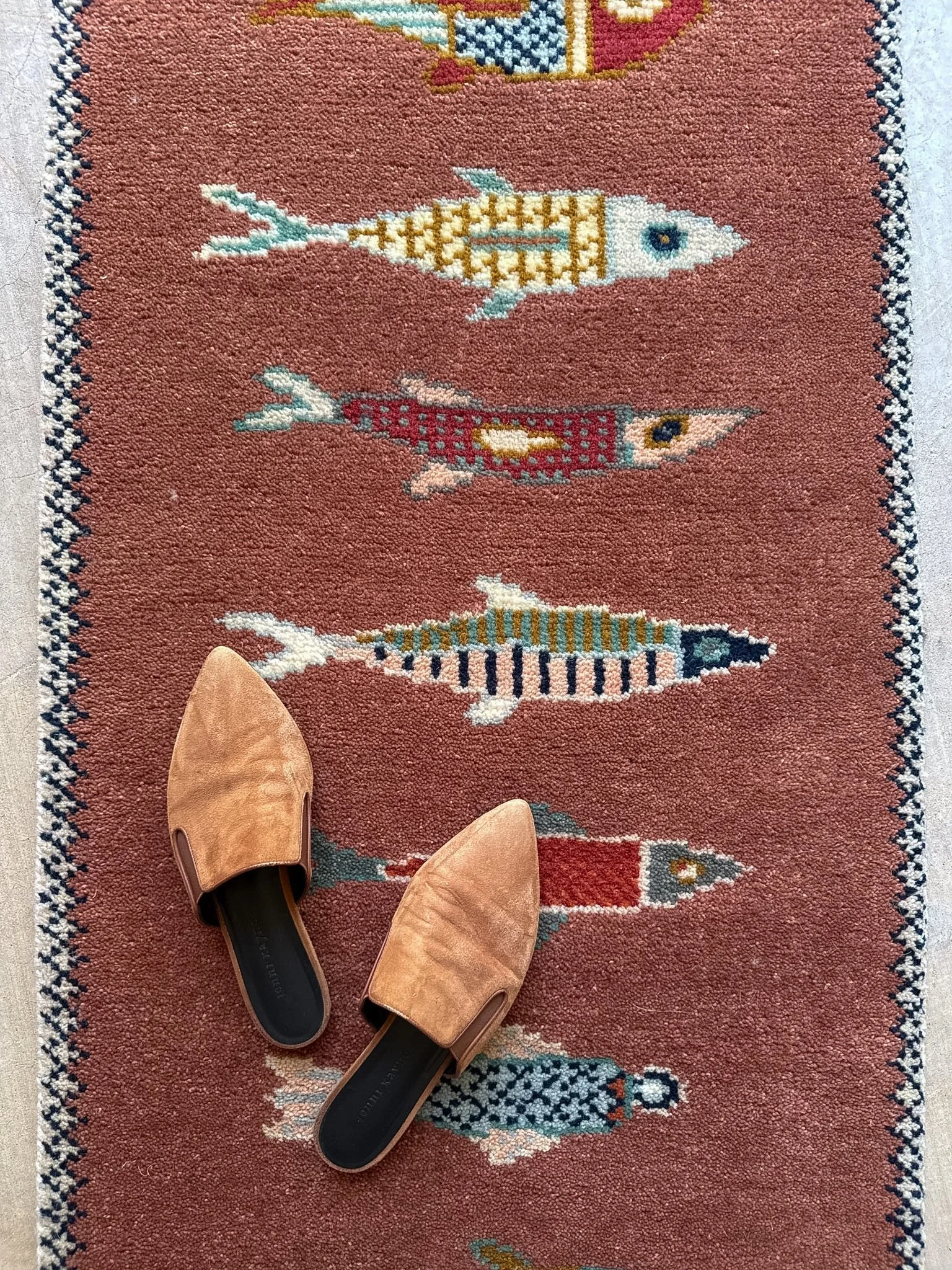 2'x9' | Fish Runner