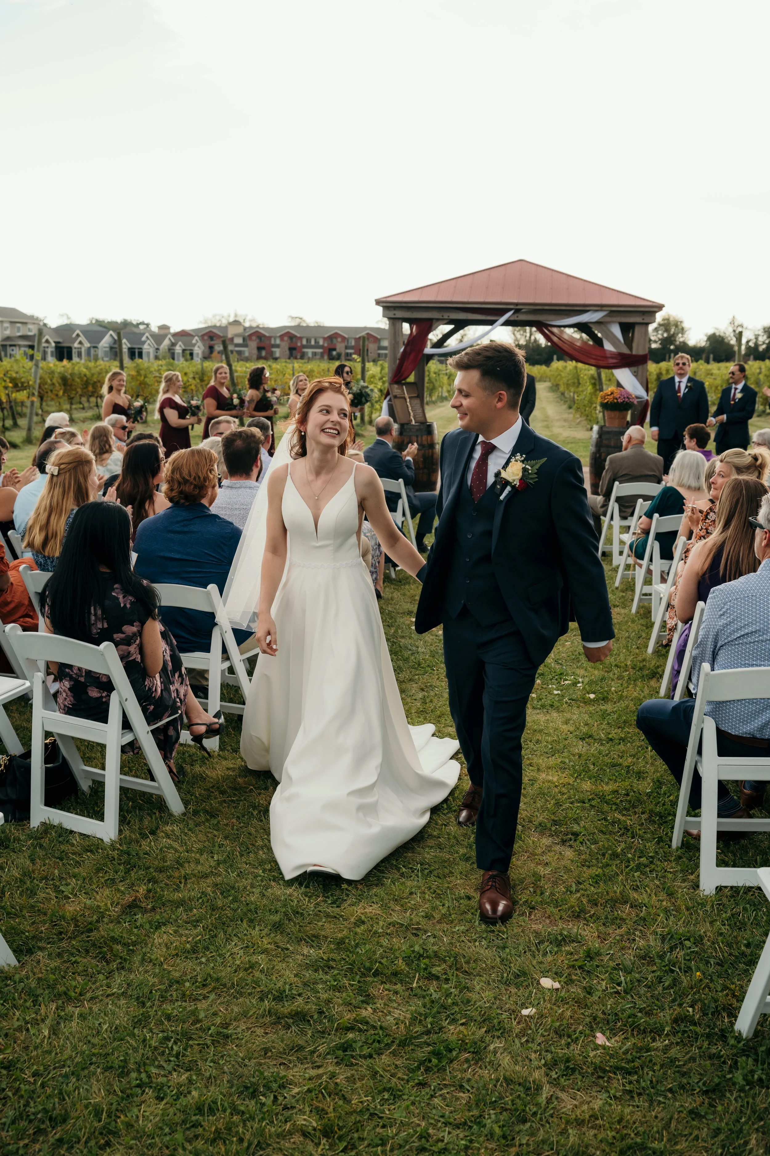 Madison Wisconsin wedding photography by Federico Weddings, focused on timeless portraits and emotional wedding storytelling.