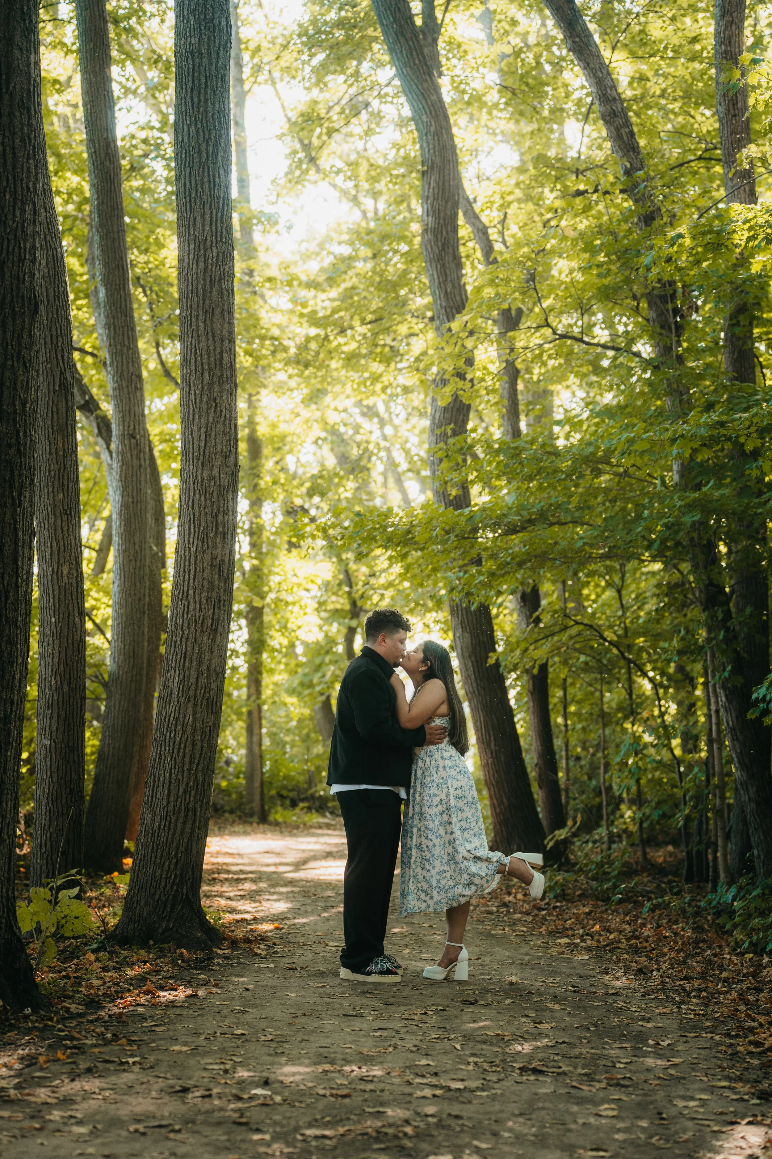 Elegant engagement photography for couples who value timeless images, romantic storytelling, and authentic connection.