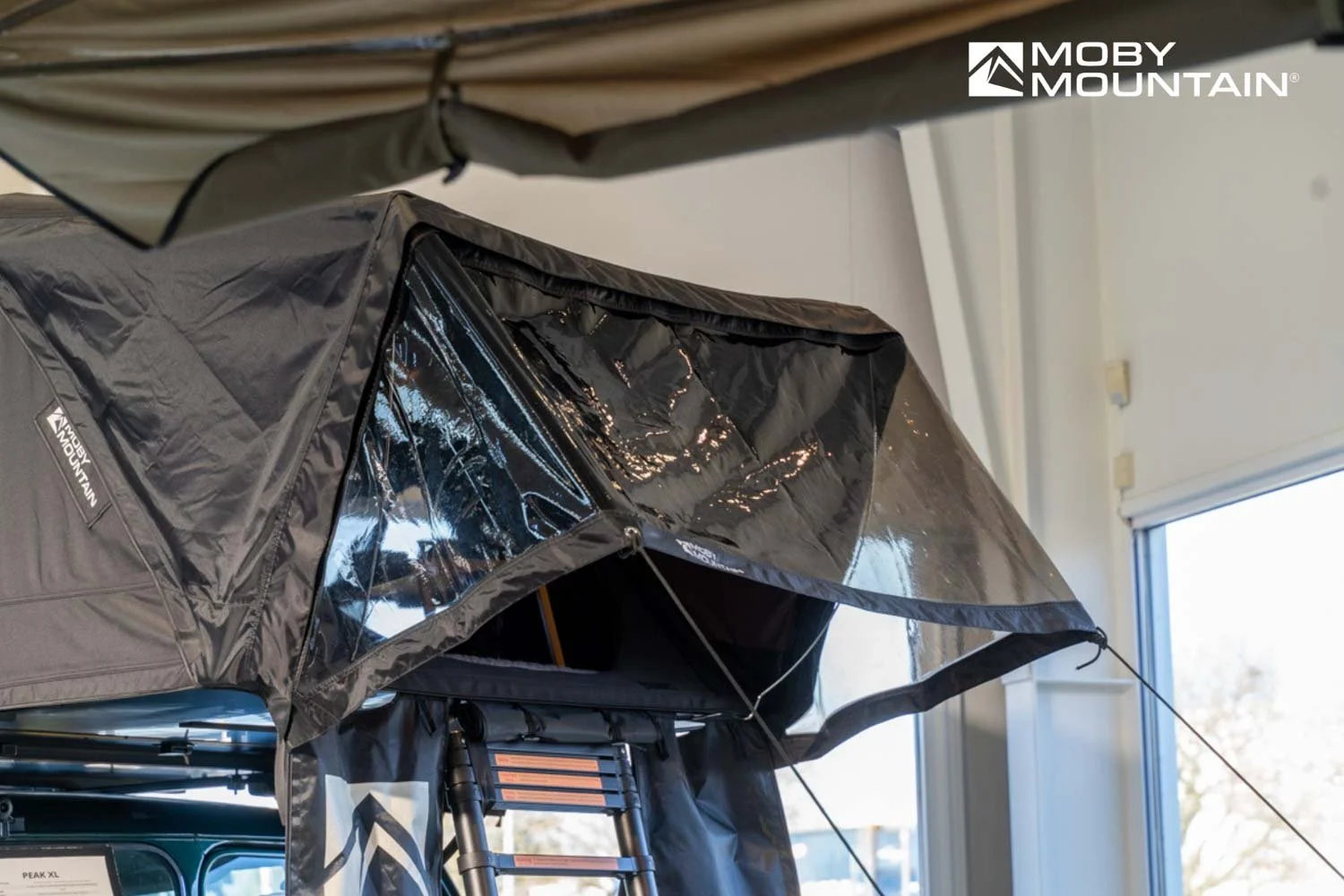 Tent shade I Horizontal I Moby Mountain roof top tent (3).jpg