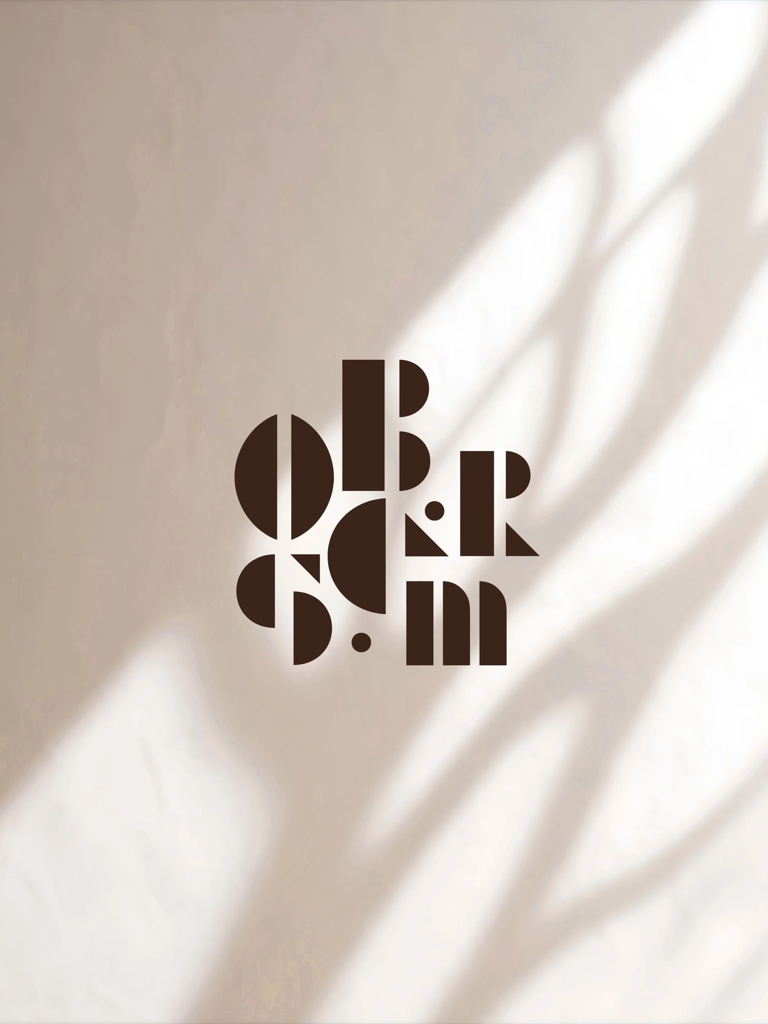 Les Ombres