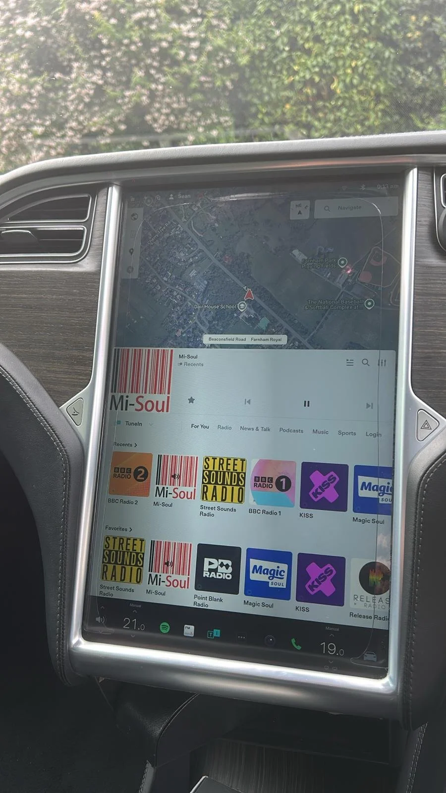 tesla dash.jpg