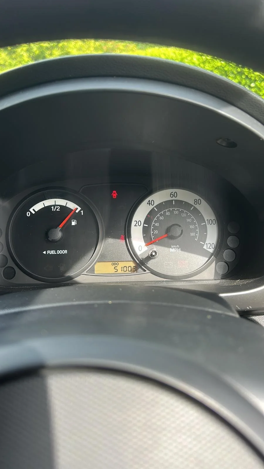 kia dash.jpg