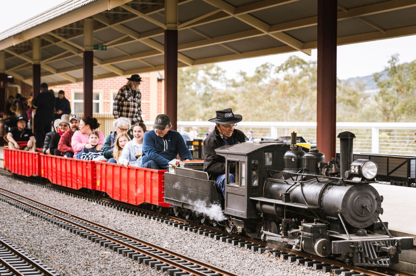Victoria mini railway