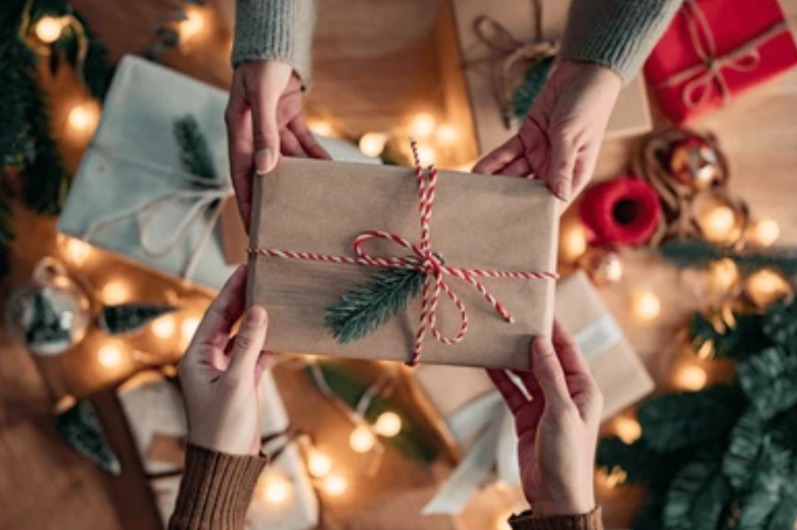 VillageHER Christmas Edit