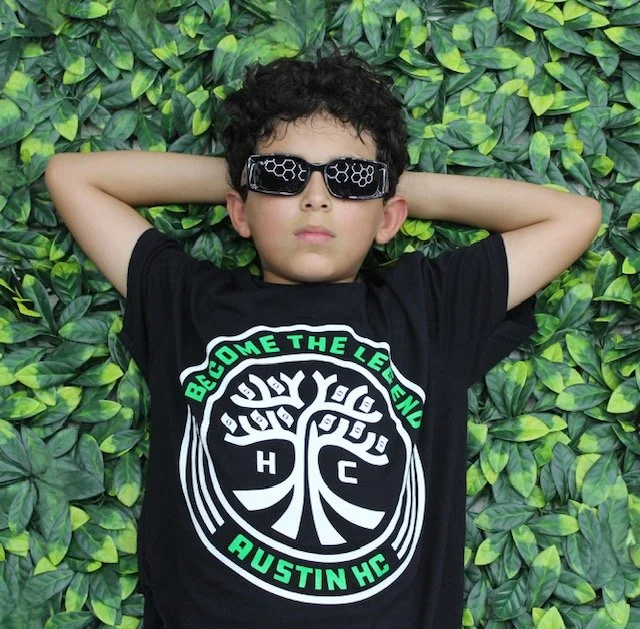 legend_front_black_kid.jpg
