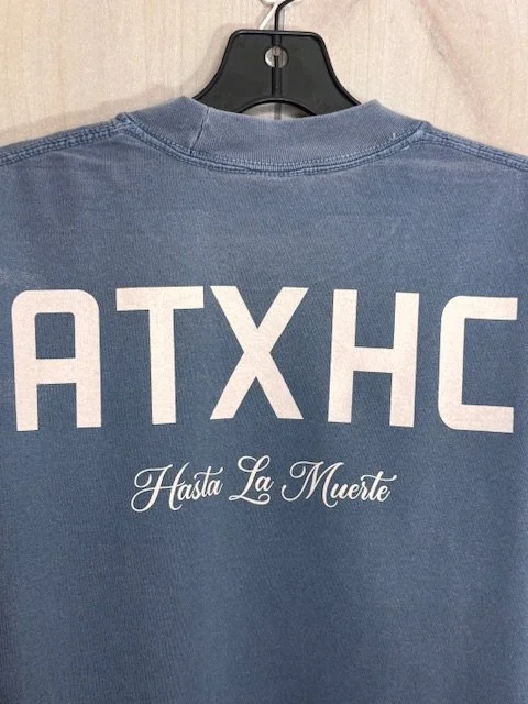 hasta_back_blue_closeup.jpg