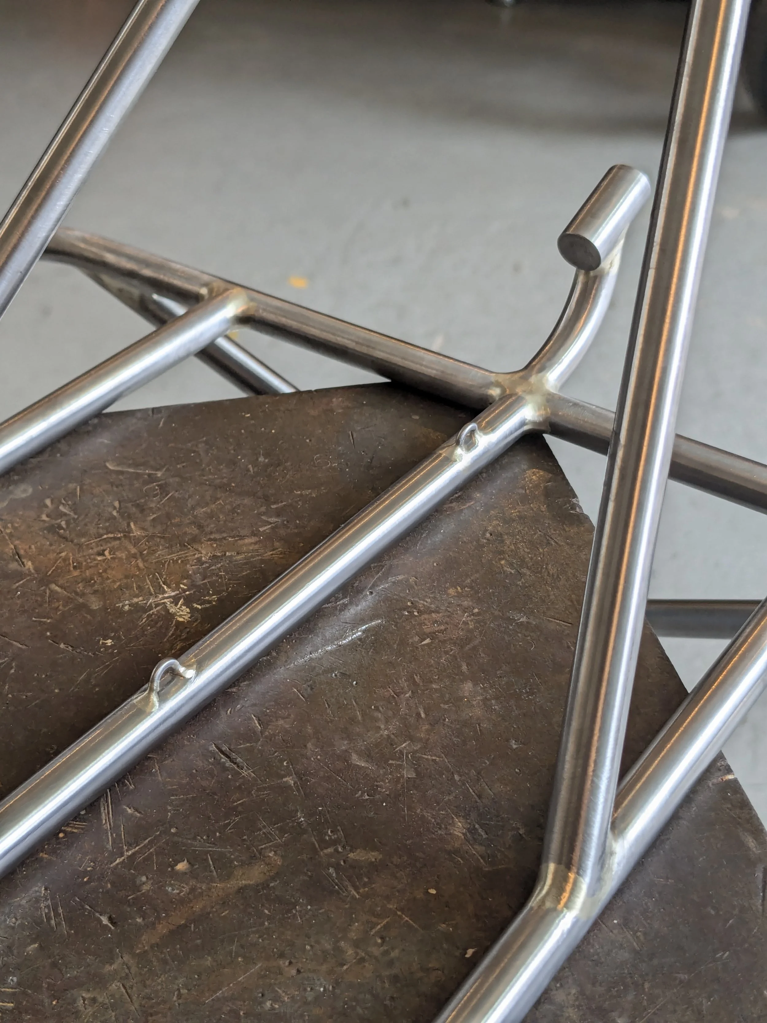 Silber hartgelöteter Frontgepäckträger aus Edelstahl