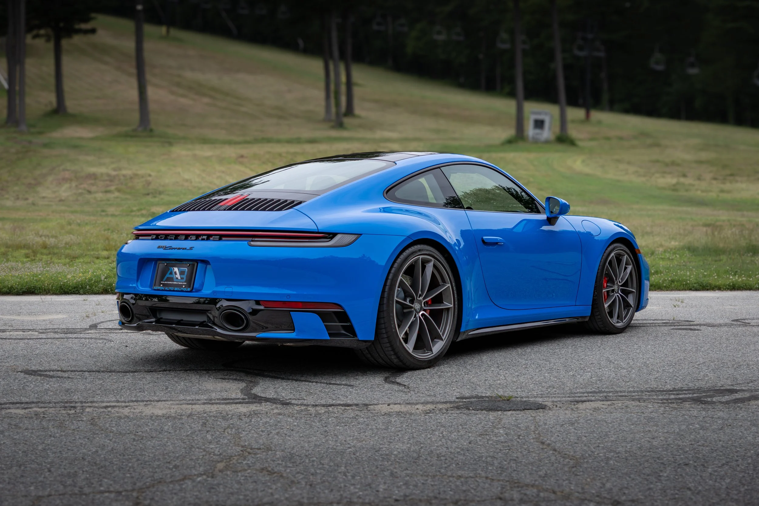 2024 Porsche 911 Carrera S - Blue-12.jpg