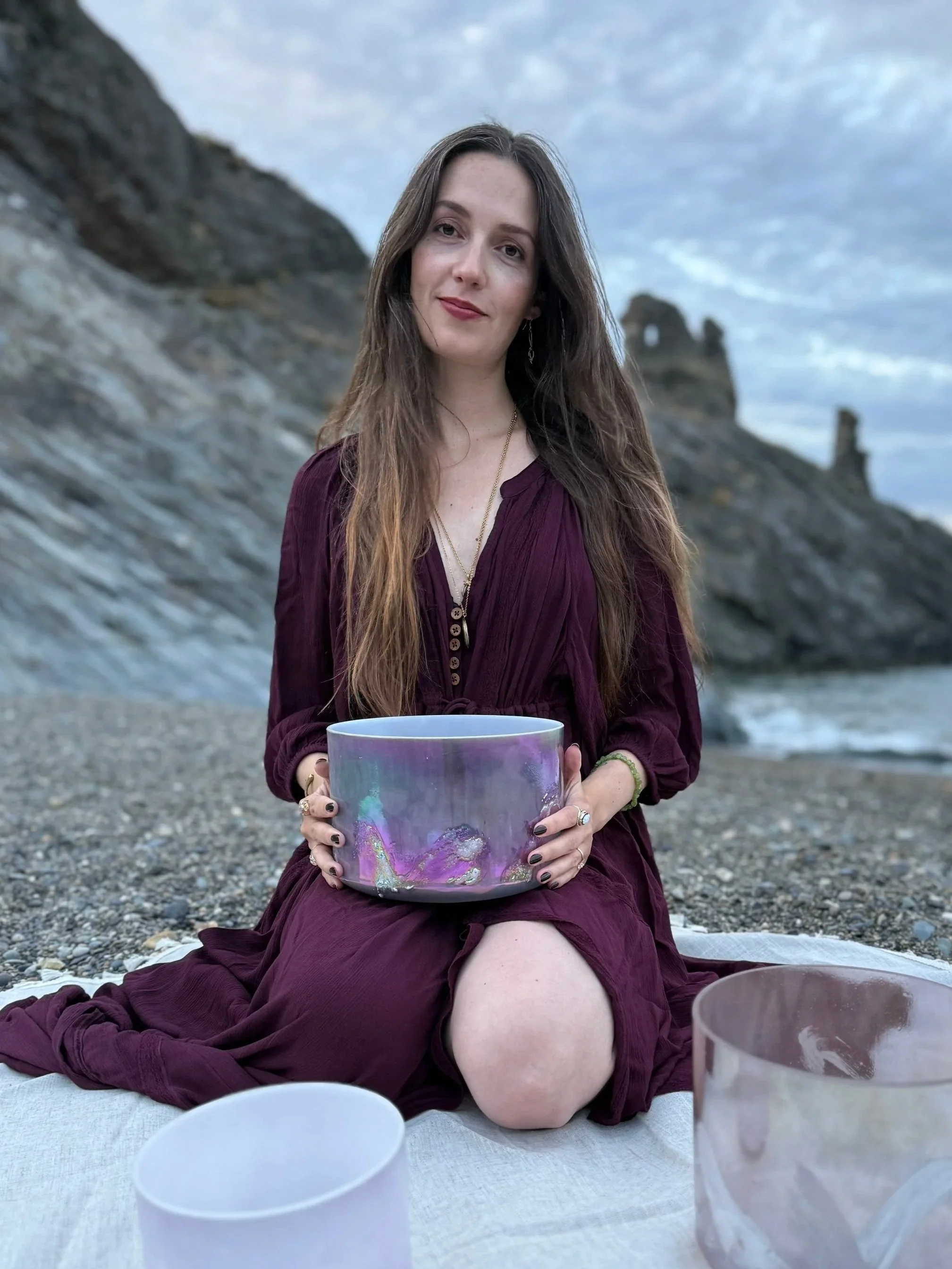 violane crystal alchemy sound healer saskia