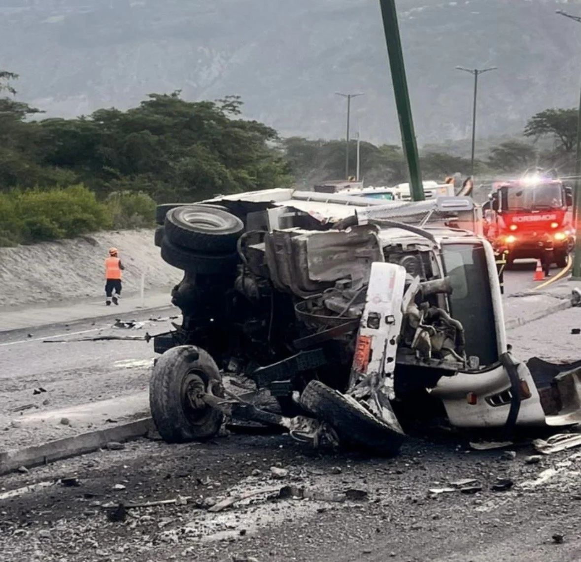 Trágico accidente en Guayllabamba deja un fallecido y un herido en la Panamericana Norte
