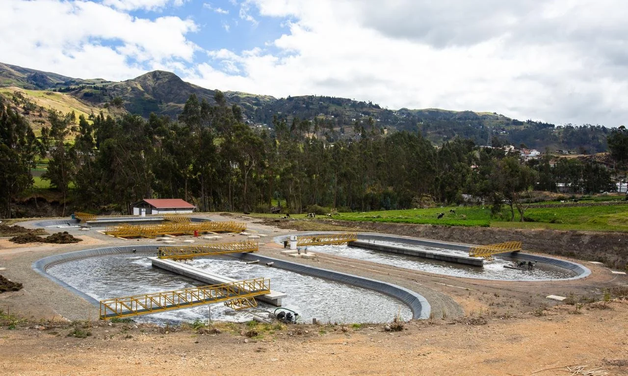 Gobierno destina más de USD 111 millones para obras sociales en provincias con actividad petrolera