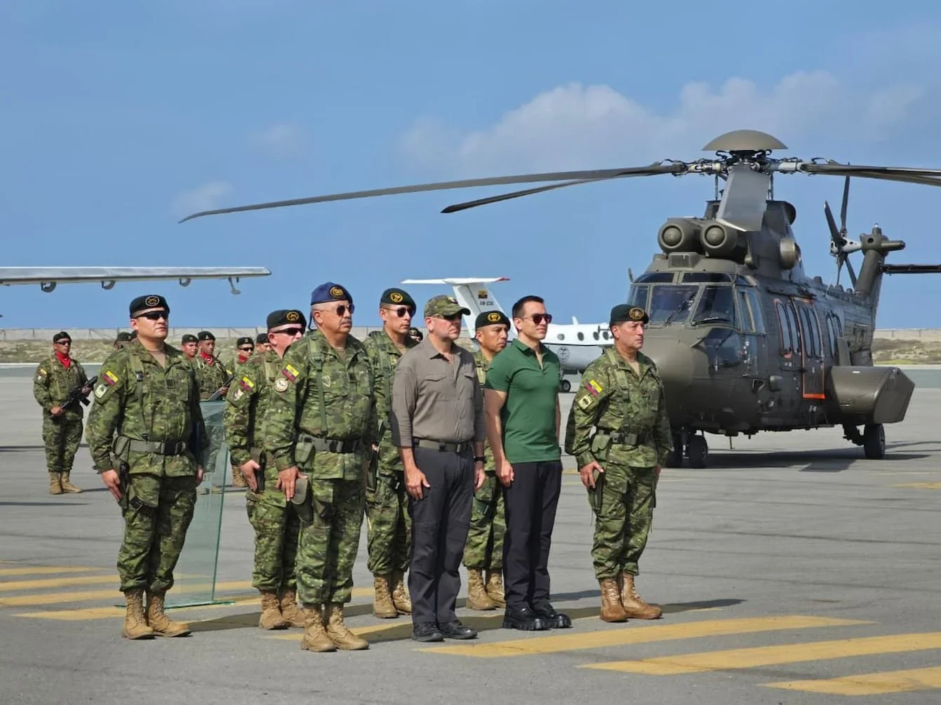 Militares desmantelan laboratorio clandestino de droga en Guayaquil y capturan a alias ‘Chef’