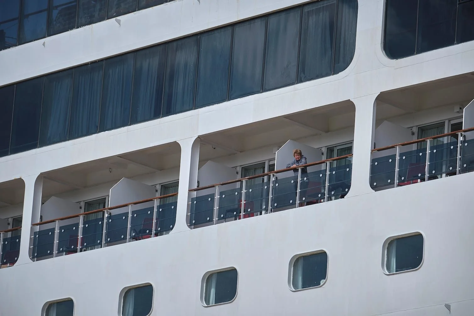 Nuevo brote de norovirus en crucero: más de 100 pasajeros y tripulantes afectados al regresar a California