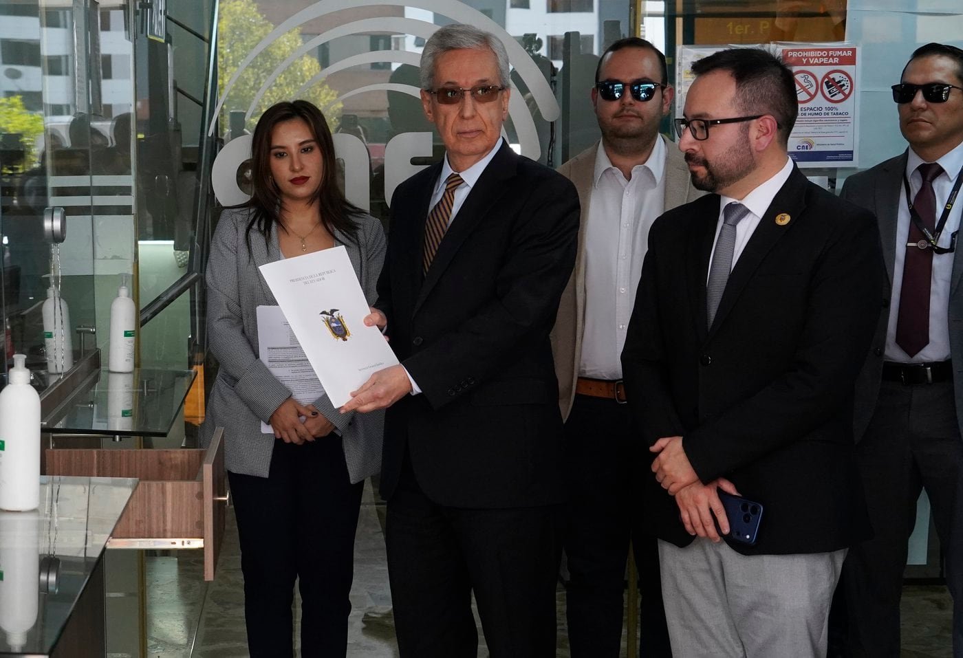 Gobierno impugna ante el CNE la solicitud de revocatoria de mandato contra Daniel Noboa y María José Pinto