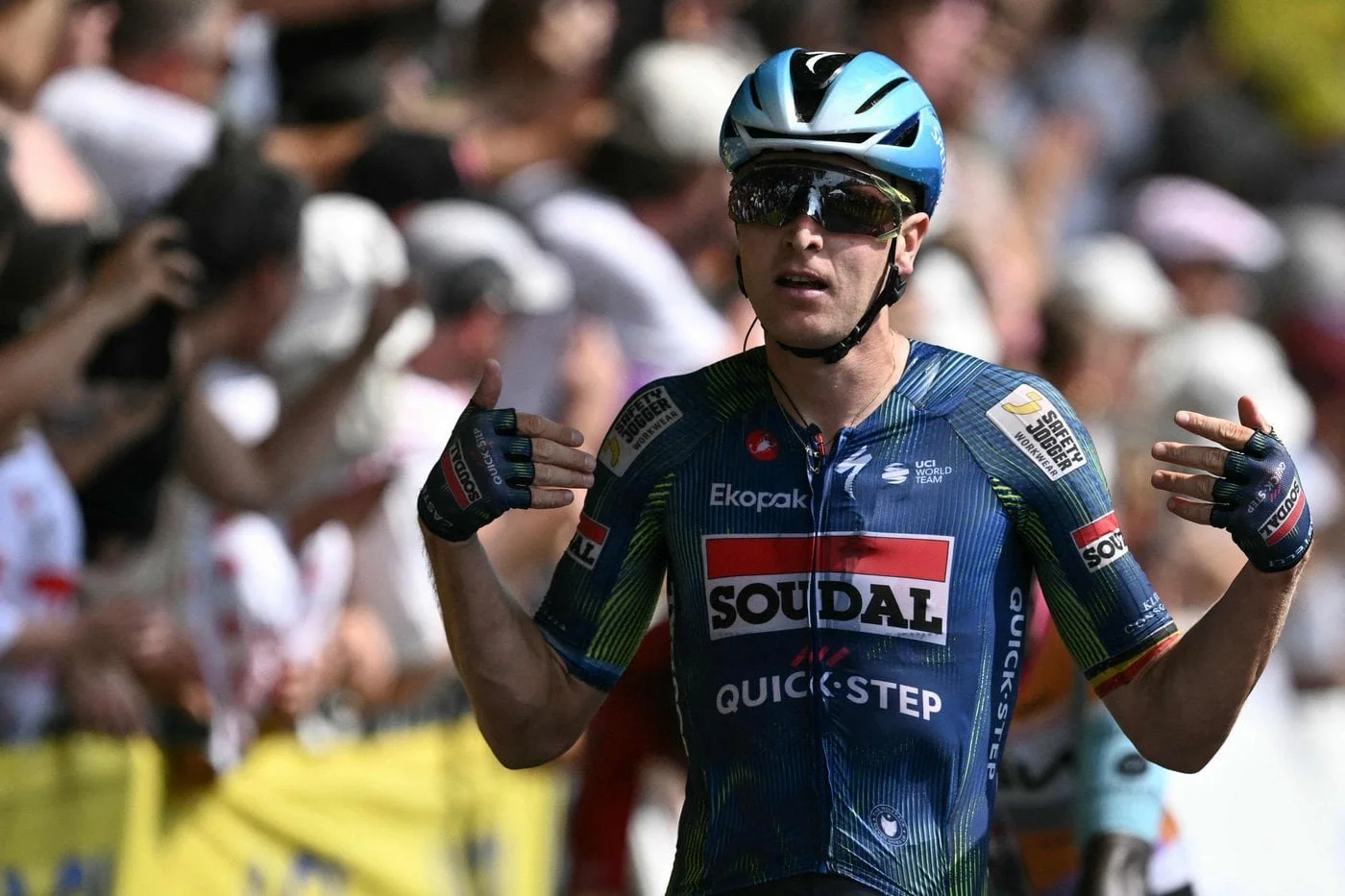 Tim Merlier conquista la séptima etapa del Tour de Francia; Richard Carapaz sigue entre los 25 mejores
