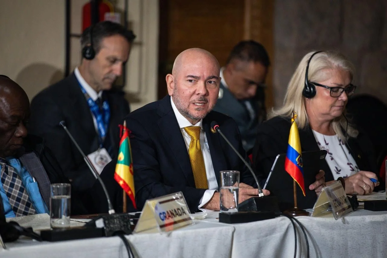 Ministro de Defensa de Ecuador pide fortalecer la inteligencia y la cooperación regional en conferencia en Perú